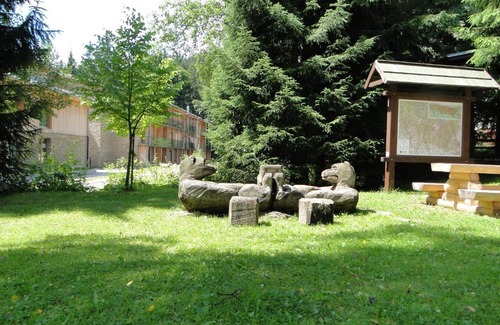 Spindleruv Mlyn Apartment | Top-Rated Apartmán 315 in Špindlerův Mlýn with Hot Tub