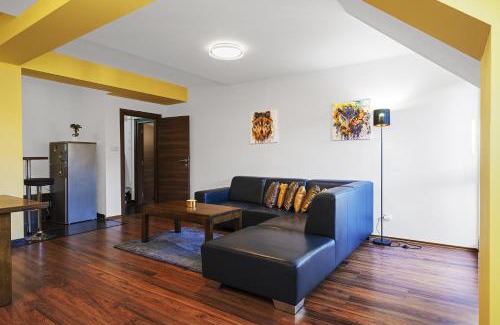Donovaly Apartment | Top-Rated Apartment 44: Family-Friendly with Dining Options