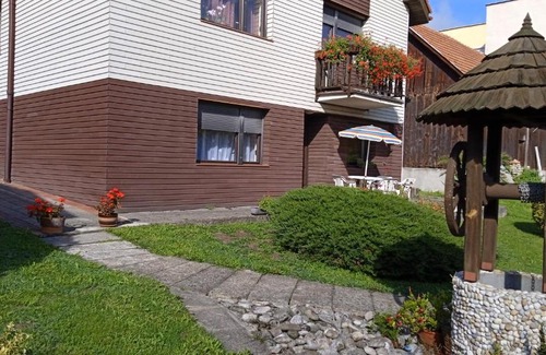 Nemce House | Cozy Escape 6 km from Banská Bystrica with Hot Tub