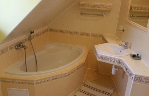 Vrbno pod Pradedem Apartment | Family-Friendly Apartmán Ariana with Great Guest Ratings