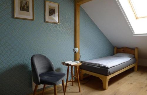 Vsen Apartment | Family-Friendly Bellevue Apartment in Český ráj, Rated 9.5