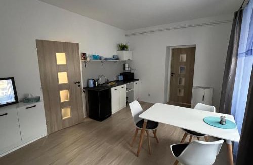 Ceska Lipa Apartment | Pet-Friendly Stay at Apartmán Centro - Family Welcoming Comfort