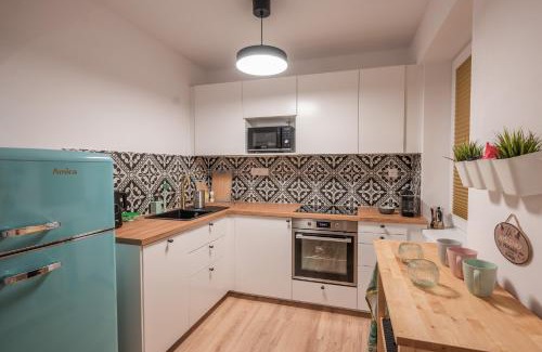 Jachymov Apartment | Pet-Friendly Apartmán Claudia Jáchymov with Pool & Spa