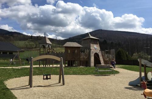 Loucna nad Desnou Apartment | Family-Friendly Stay at Apartmán Dlouhé stráně - 8.8/10