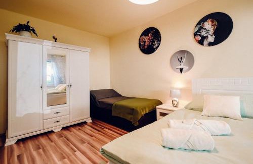 Banska Stiavnica Apartment | Guest Rated 9.4: Family-Friendly Apartmán Dobré ráno