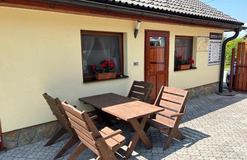 Hrabusice Apartment | Top-Rated Apartmán Eliška Drevený raj for Your Getaway