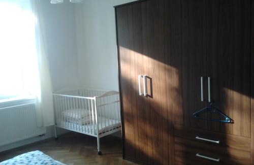 Tabor Apartment | Comfortable Apartmán Ella - Ideal for Families & Pets