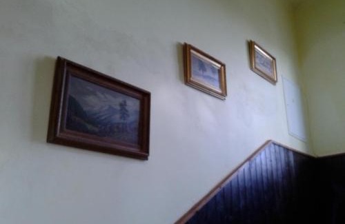Tabor Apartment | Comfortable Apartmán Ella - Ideal for Families & Pets