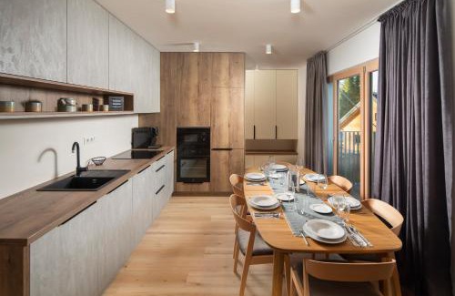 Dolny Kubin Apartment | Exquisite Hillside Panorama - Rated 9.8, Spa & Hot Tub