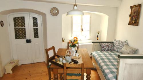 Horsovsky Tyn Apartment | Discover Apartmán Horšovský Týn: Pet-Friendly Retreat