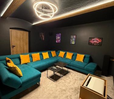 Zacler Apartment | Apartmán Horský Sklípek