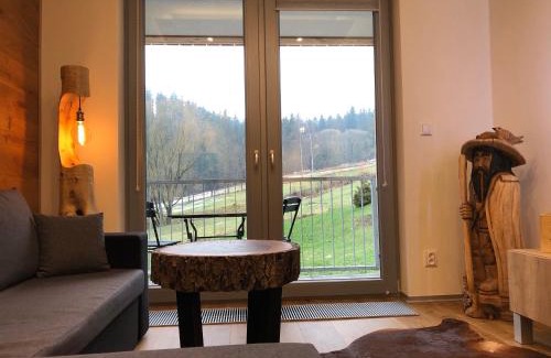 Janske Lazne Apartment | Elegant Apartmán Jestřáb č.15 with Spa and Hot Tub