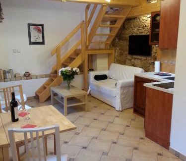 Snezne Apartment | Pet-Friendly Retreat at Apartmán Krátká - Rated 9.5/10