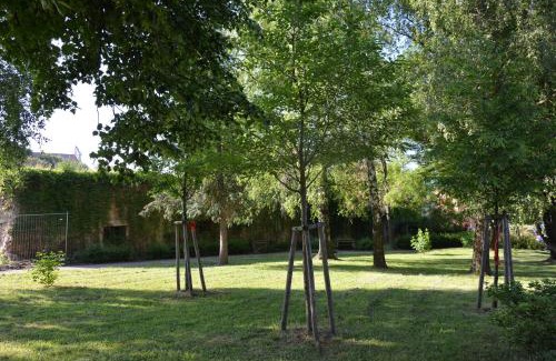 Hluk Apartment | Family-Friendly Stay at Apartmán Květinový Dům, Rated 9.1