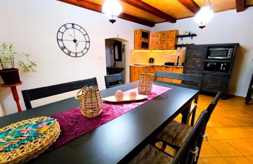 Kvacany Apartment | Discover Apartmán Kvačany: Oceanfront Getaway with Hot Tub