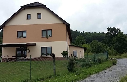 Kajov Apartment | Oceanfront Getaway at Apartmán L M - Rated 9.4 by Guests