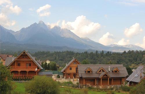 Nova Lesna Apartment | Discover Apartmán Lesná: Family-Friendly with Pool Access