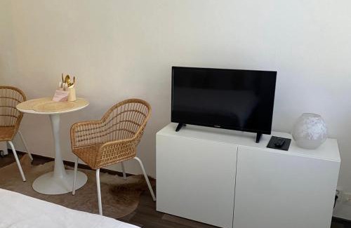 Luhacovice Apartment | Pet-Friendly Retreat at Apartmán Luhačovice II. - 8.7/10