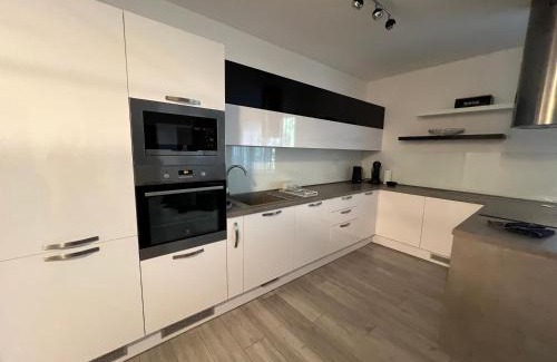 Trencin Apartment | Apartmán LUNA Trenčín