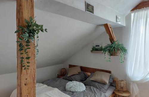 Hartmanice Apartment | Family-Friendly Retreat at Apartmán Mourek - Rated 8.5/10