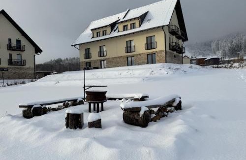 Cervena Voda Apartment | Family-Friendly Retreat at Apartmán na Bukovce MEROT