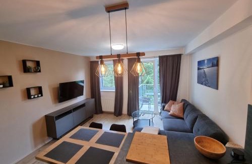 Loucna Pod Klinovcem Apartment | Cozy Apartmán Nerudovka with Finnish Sauna & Garage Parking