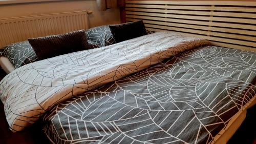 Znojmo Apartment | Family-Friendly Stay at Apartmán P+Z - Rated 9.6/10