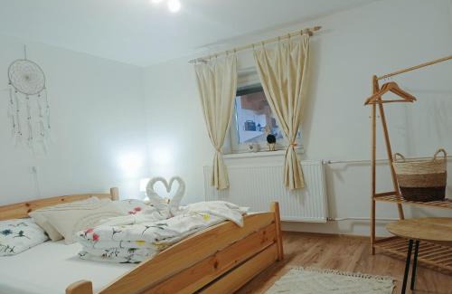 Demanova Apartment | Family-Friendly Stay at Apartmán Paula near Tatralandie