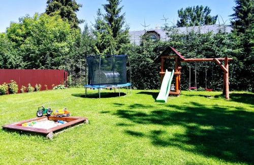 Demanova Apartment | Family-Friendly Stay at Apartmán Paula near Tatralandie