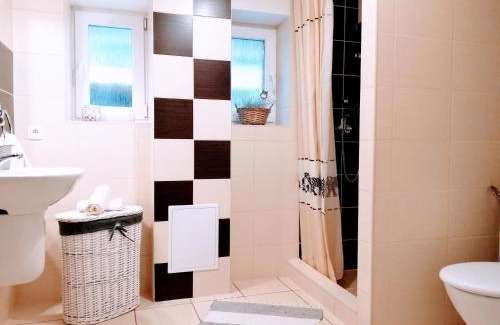 Demanova Apartment | Family-Friendly Stay at Apartmán Paula near Tatralandie