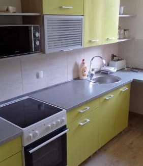 Decin Apartment | Cozy Apartmán Pavel: Ideal for Families and Budget Travelers
