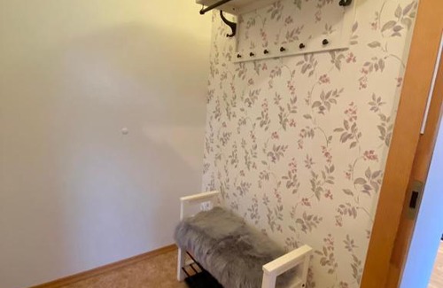Svoboda nad Upou Apartment | Cozy Retreat at Apartmán pod lesem - Pet & Child Friendly