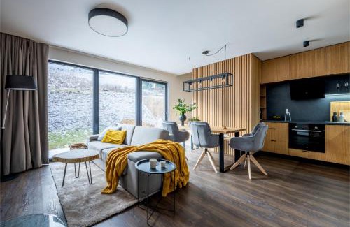 Zacler Apartment | Family-Friendly Escape at Apartmán Prkenný důl - Rated 9.3