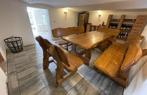 Mikulov Apartment | Top-Rated Apartmán Sadová with Hot Tub & Family Amenities