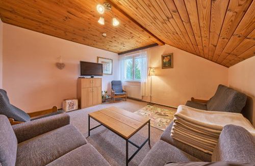 Svoboda nad Upou Apartment | Exceptional Apartmán Svoboda: Family-Friendly with Kitchen