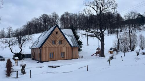 Dolni Alberice Apartment | Family-Friendly Retreat at Apartmán Teronova bouda