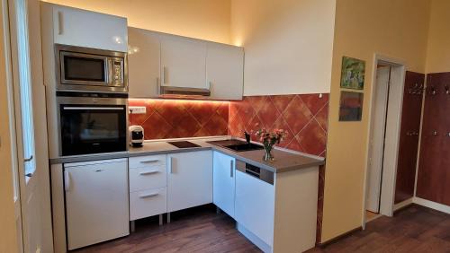 Marianske Lazne Apartment | Family-Friendly Retreat at Apartmán U kolonády, Rated 9.5