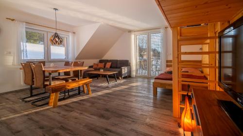Dolni Morava Apartment | Pet-Friendly Apartmán U Mamuta - Guest Rated 9.8/10
