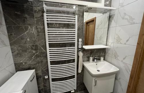 Zdikov Apartment | Guest Rated 9.7: Family-Friendly Stay at Apartmán U Póla