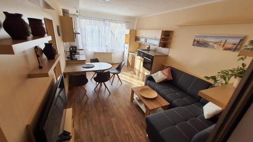 Kraliky Apartment | Family-Friendly Stay at Apartmán U Pošty Králíky - 9.5/10