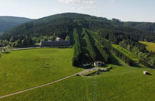 Ostruzna Apartment | Unforgettable Stay at Apartmán U Sjezdovky - 10/10 Rating