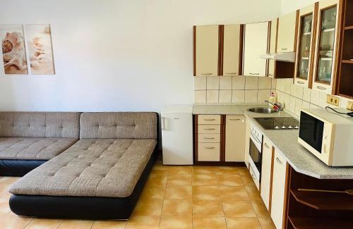 Husinec Apartment | Pet-Friendly Comfort at Apartmán U Slunečnice, Rated 8.8