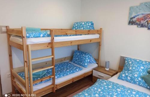 Cerna V Posumavi Apartment | Idyllic Getaway at Apartmán u Vrbů with Oceanfront Pool