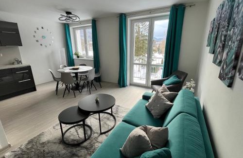 Klasterec nad Ohri Apartment | Family-Friendly Stay at Apartmán u zámecké zahrady
