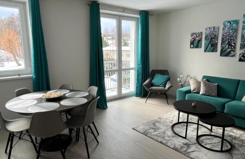 Klasterec nad Ohri Apartment | Family-Friendly Stay at Apartmán u zámecké zahrady