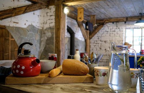 Dolni Lomna Apartment | Enchanting Stay at Apartmán V medvědím brlohu with Ocean Views