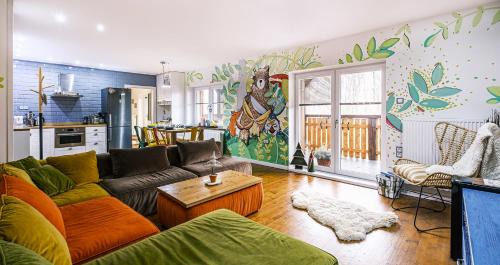 Dolni Lomna Apartment | Enchanting Stay at Apartmán V medvědím brlohu with Ocean Views