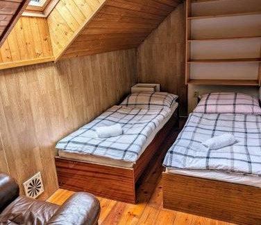 Cerveny Kostelec House | Pet-Friendly Escape at Pension U Holzäpfelů - 8.2/10 Rated
