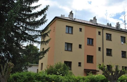 Trebon Apartment | Oceanfront Apartmán Viktorie: Family-Friendly Getaway