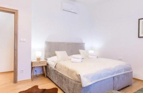Martin Apartment | Apartmán Villa Advokát v centre s parkovaním LUXUSNÝ